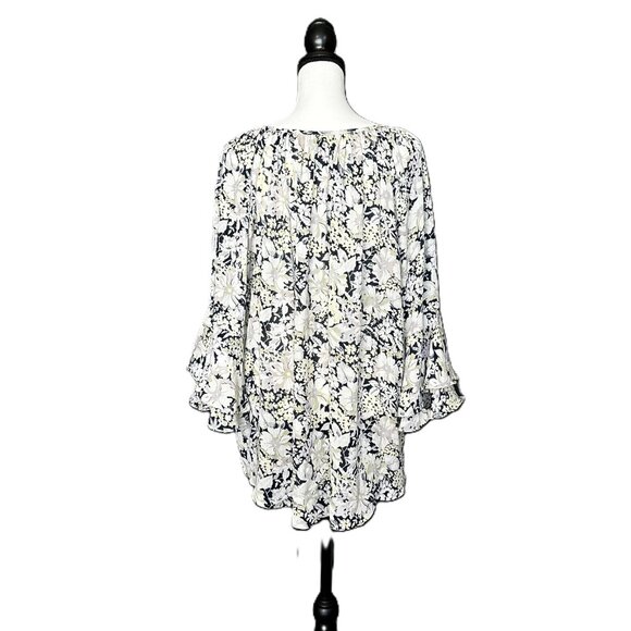 Women's Plus Size 2X Chaps Sheer Blouse Rounded Neck With A Keyhole Opening - Picture 3 of 8